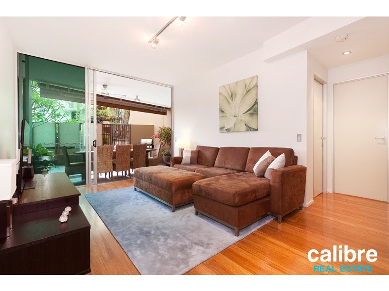 10/18 Newstead Terrace, Newstead QLD 4006