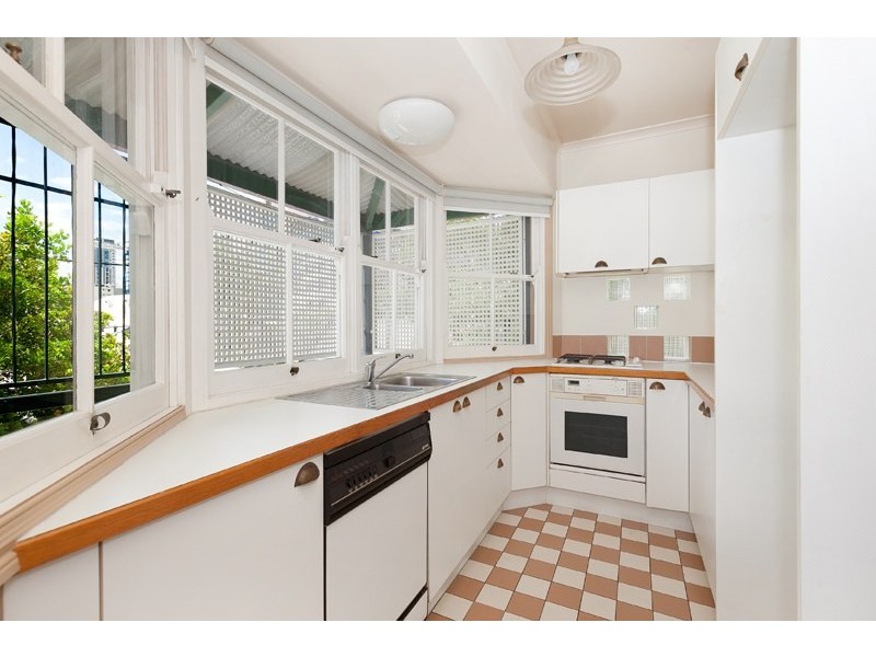 18 Parish Street, Spring Hill QLD 4000
