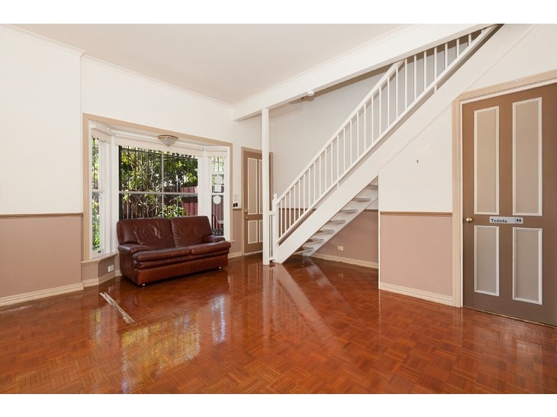 18 Parish Street, Spring Hill QLD 4000