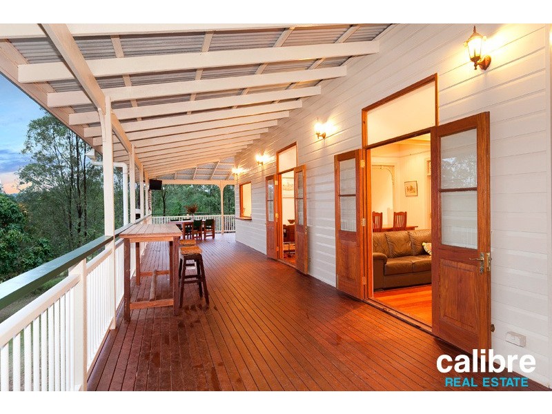 2 Hipathites Road, Samsonvale QLD 4520