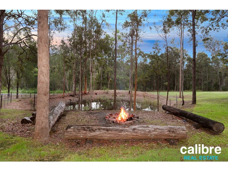 2 Hipathites Road, Samsonvale QLD 4520