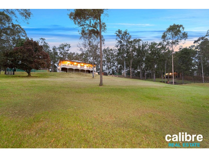 2 Hipathites Road, Samsonvale QLD 4520