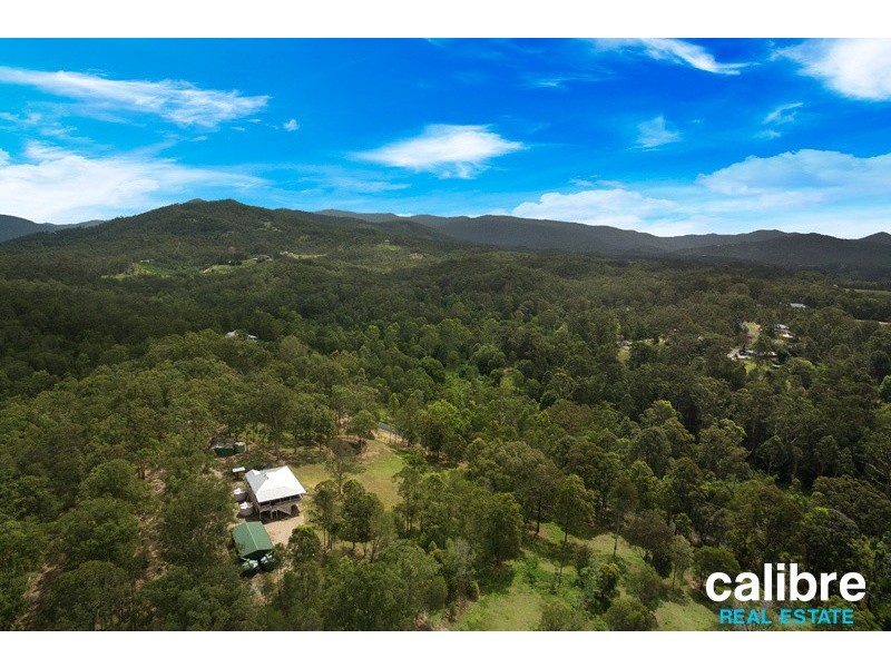 2 Hipathites Road, Samsonvale QLD 4520