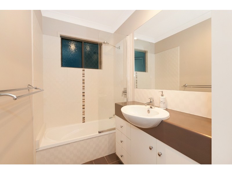 2/22 Gordon Parade, Everton Park QLD 4053