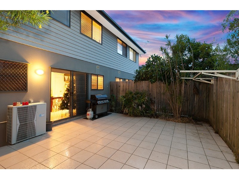 2/22 Gordon Parade, Everton Park QLD 4053