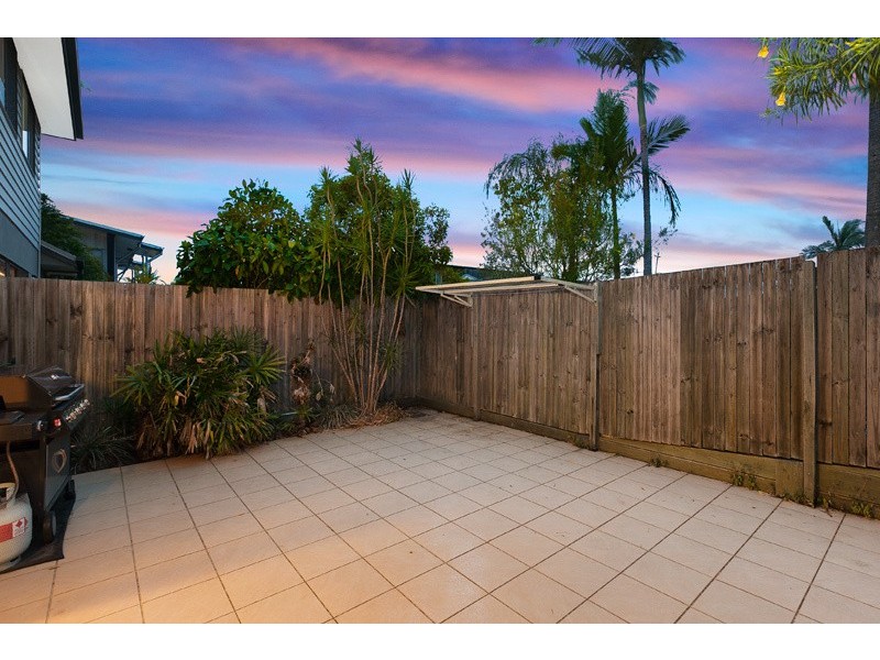 2/22 Gordon Parade, Everton Park QLD 4053