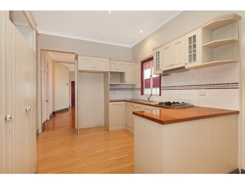 18 Garling Street, Red Hill QLD 4059