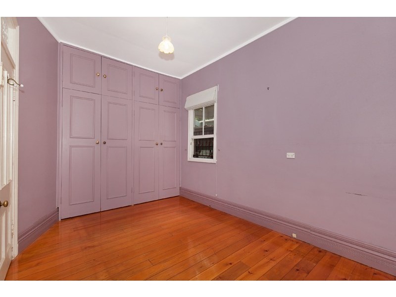 18 Garling Street, Red Hill QLD 4059