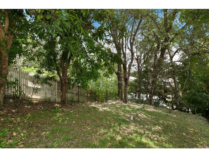 18 Garling Street, Red Hill QLD 4059