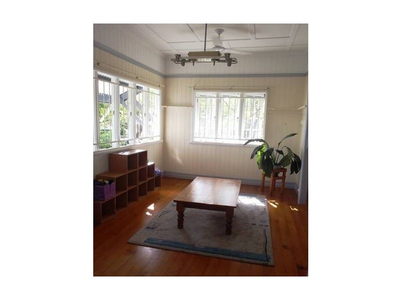 315 Waterworks Road, Ashgrove QLD 4060