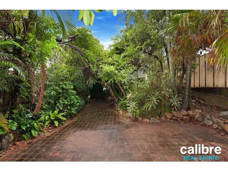 23 Kent Street, Red Hill QLD 4059