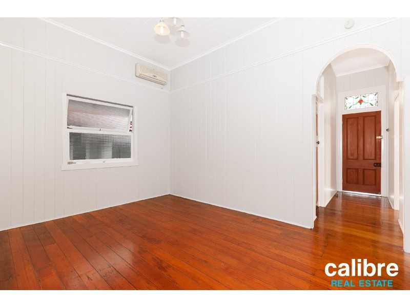 23 Kent Street, Red Hill QLD 4059