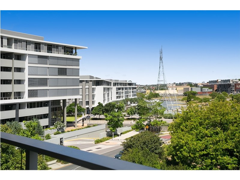 59/20 Newstead Terrace, Newstead QLD 4006