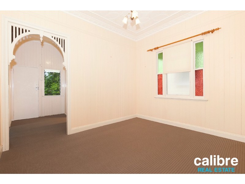 11 Arthur Terrace, Red Hill QLD 4059