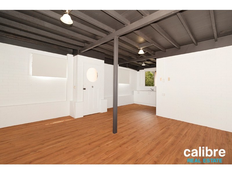 11 Arthur Terrace, Red Hill QLD 4059