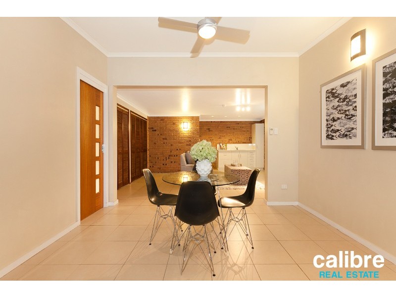 39 Lewin Street, Bardon QLD 4065