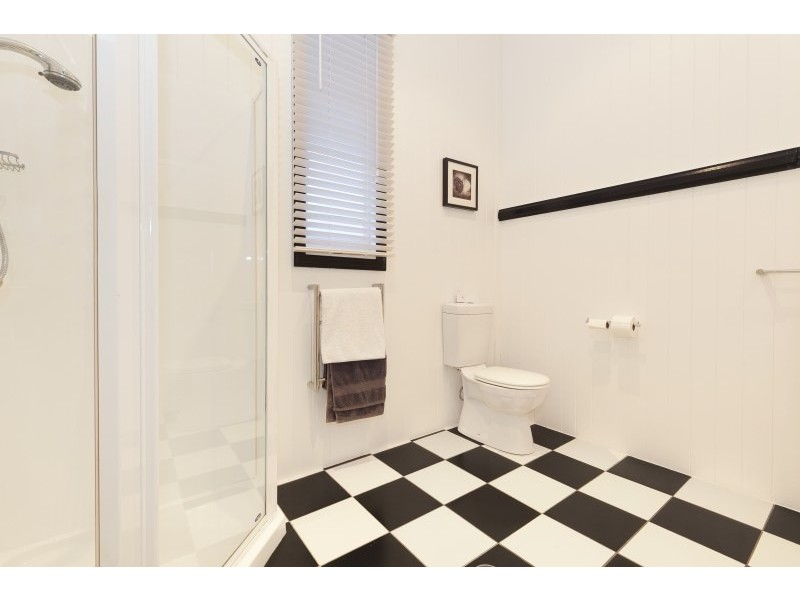 /27 Newbery Street, Newmarket QLD 4051