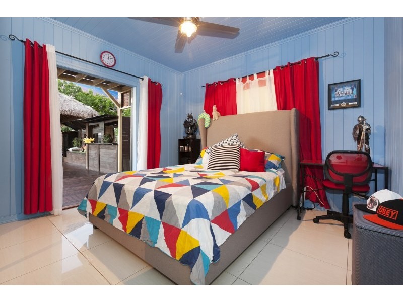 /27 Newbery Street, Newmarket QLD 4051