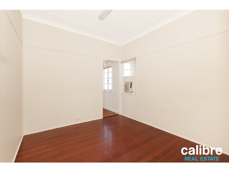 24 Pelham Street, Coorparoo QLD 4151