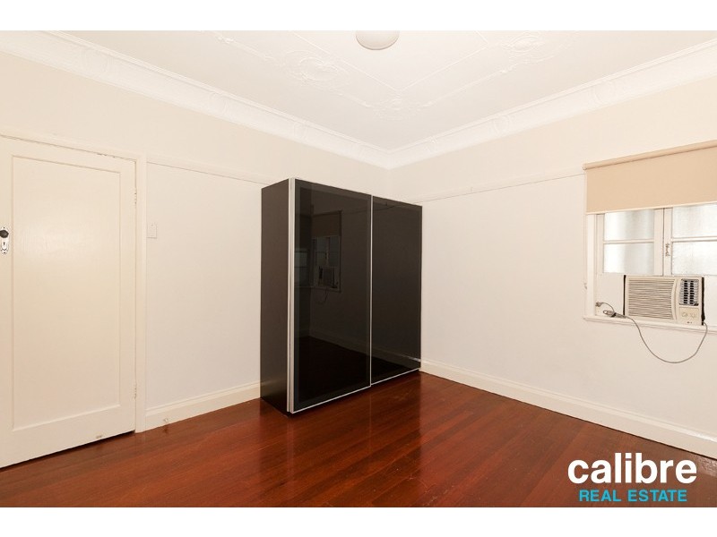 24 Pelham Street, Coorparoo QLD 4151