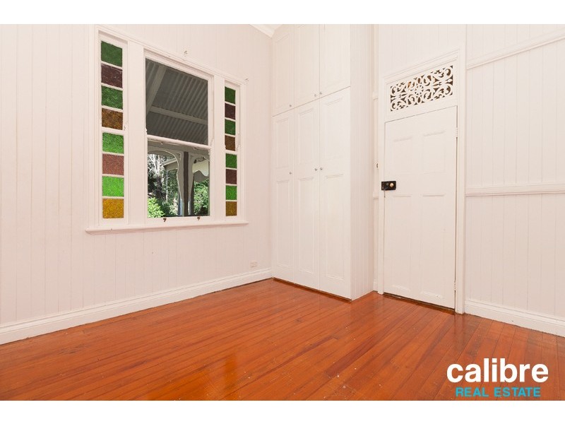 33 Riversleigh Road, Bellbowrie QLD 4070