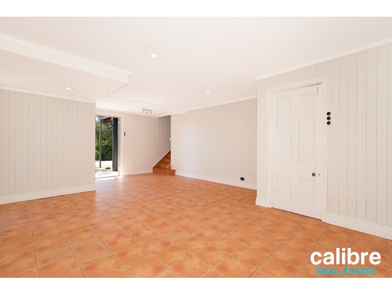 33 Riversleigh Road, Bellbowrie QLD 4070
