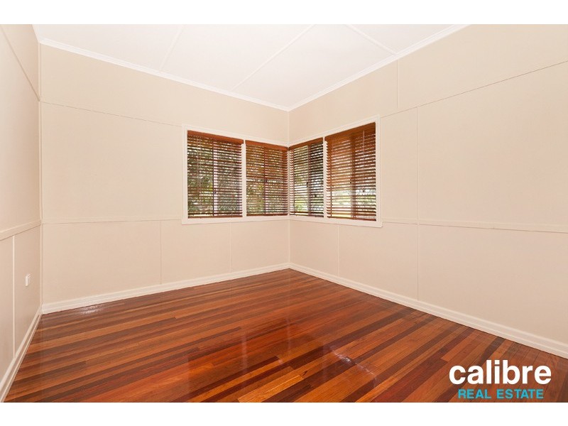 23 Kidgell Street, Stafford QLD 4053