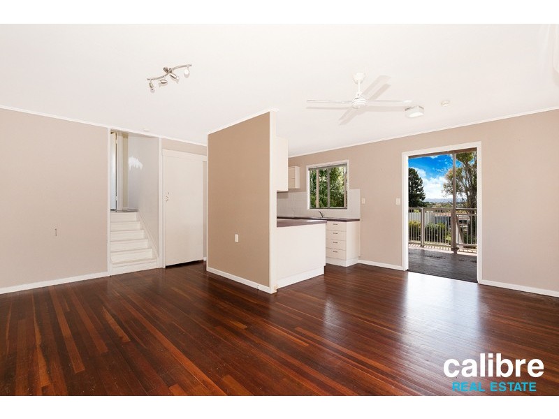 196 Cascade Street, Raceview QLD 4305