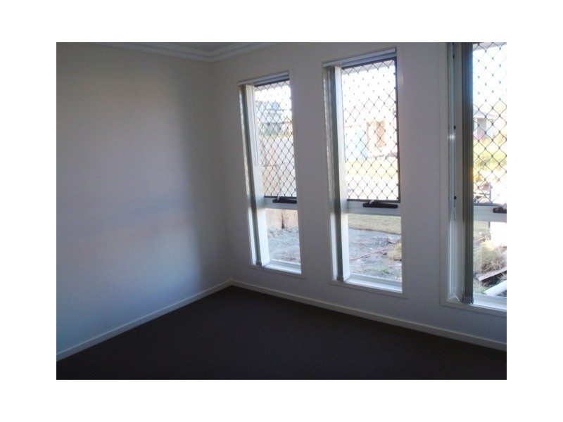 7 Corella Crescent, Warner QLD 4500