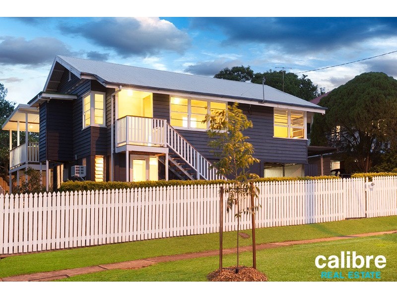 13 Esher Street, Tarragindi QLD 4121