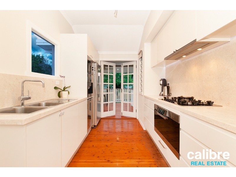 13 Esher Street, Tarragindi QLD 4121