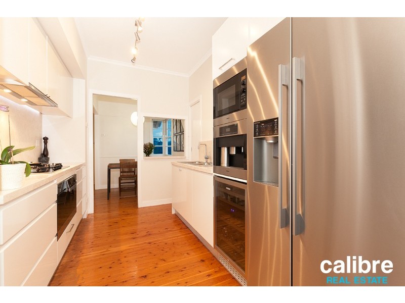 13 Esher Street, Tarragindi QLD 4121