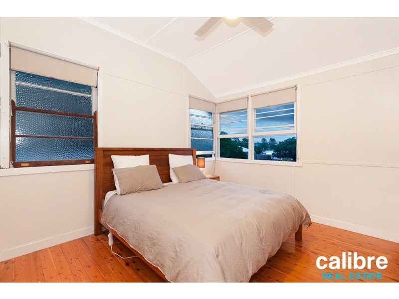 13 Esher Street, Tarragindi QLD 4121