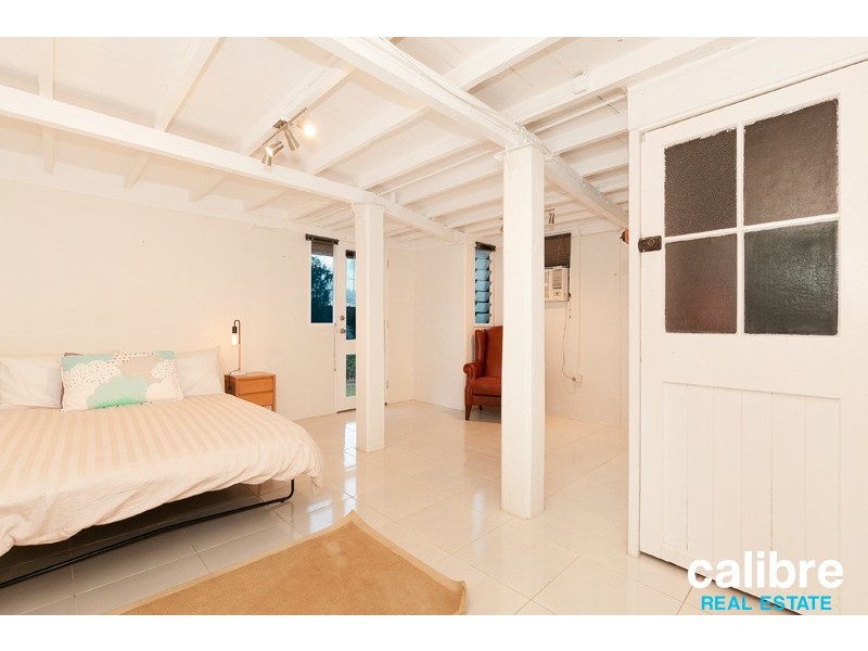 13 Esher Street, Tarragindi QLD 4121