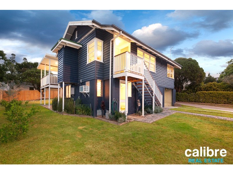 13 Esher Street, Tarragindi QLD 4121