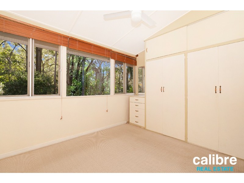 8 Leyton Street, Grange QLD 4051