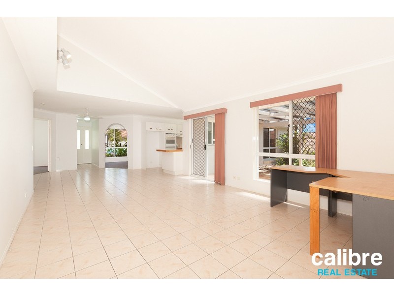 35 Gleneagles Crescent, Albany Creek QLD 4035