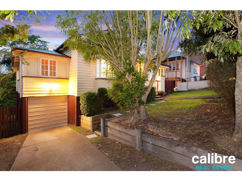 33 Atthow Avenue, Ashgrove QLD 4060