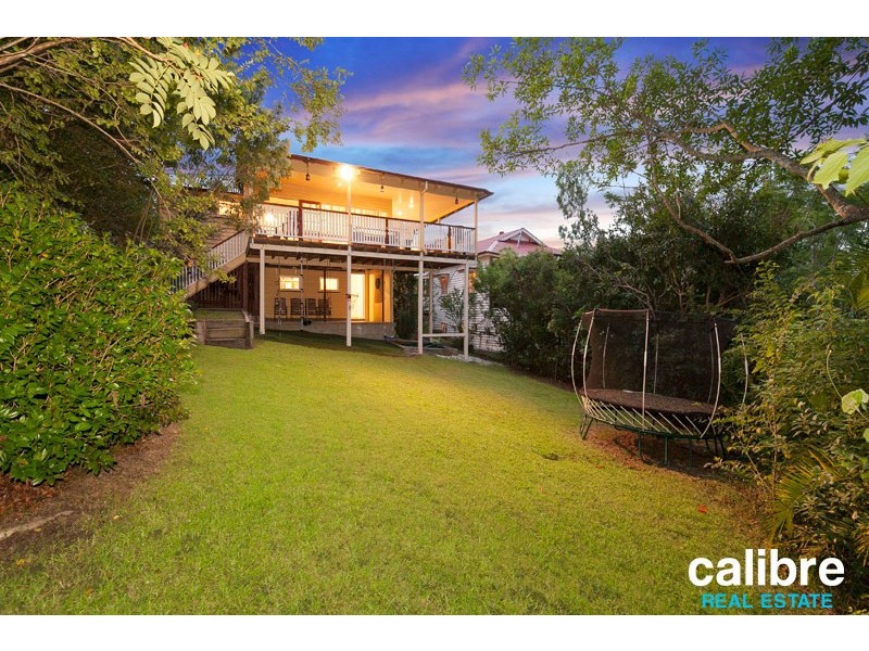 33 Atthow Avenue, Ashgrove QLD 4060