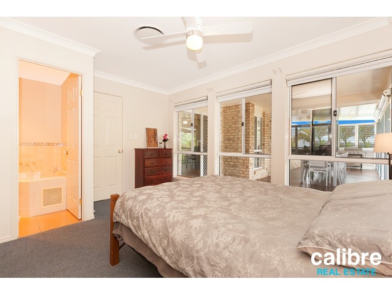 20 Beaufort Crescent, Moggill QLD 4070