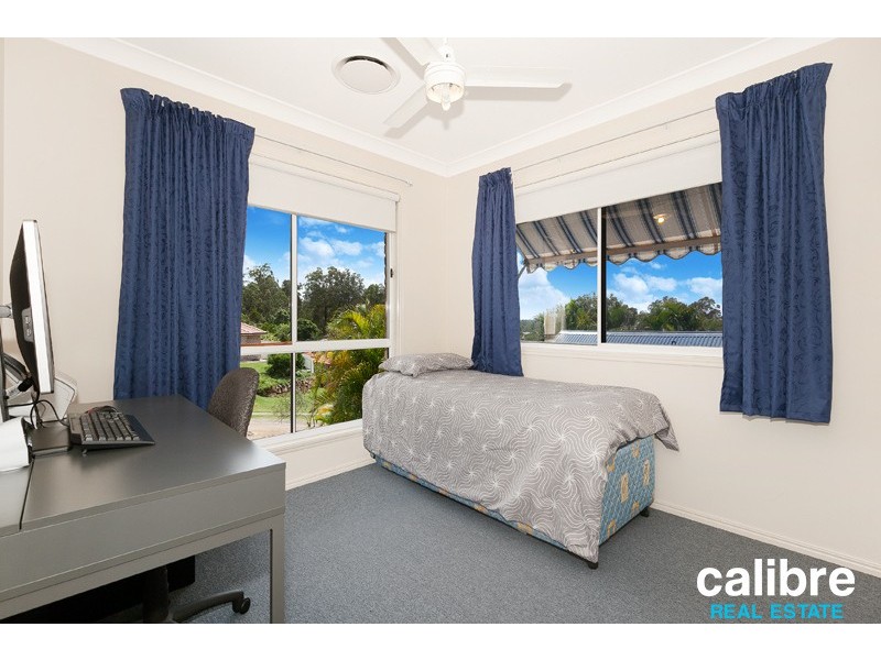 20 Beaufort Crescent, Moggill QLD 4070