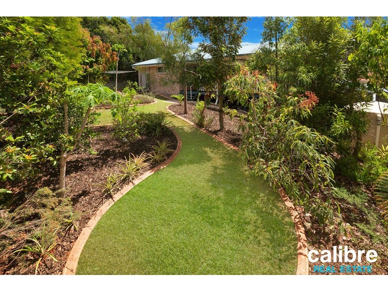 20 Beaufort Crescent, Moggill QLD 4070