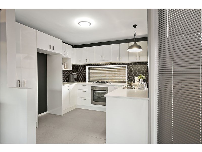 65B Cedar Street, Greenslopes QLD 4120