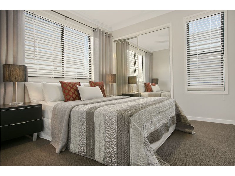 65B Cedar Street, Greenslopes QLD 4120