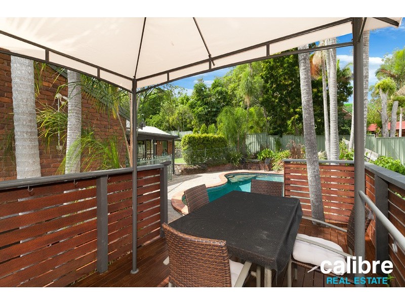 5 Pulas Place, Bellbowrie QLD 4070