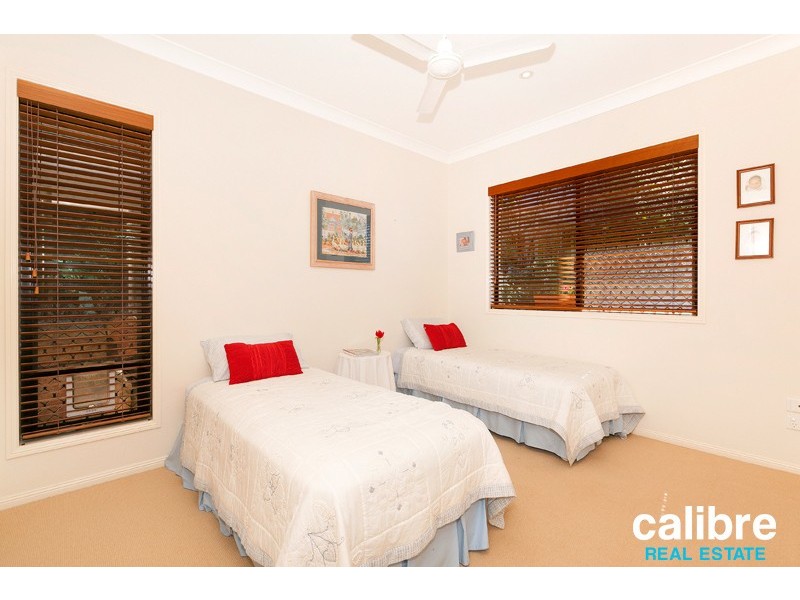 15 Greenwood Close, Moggill QLD 4070
