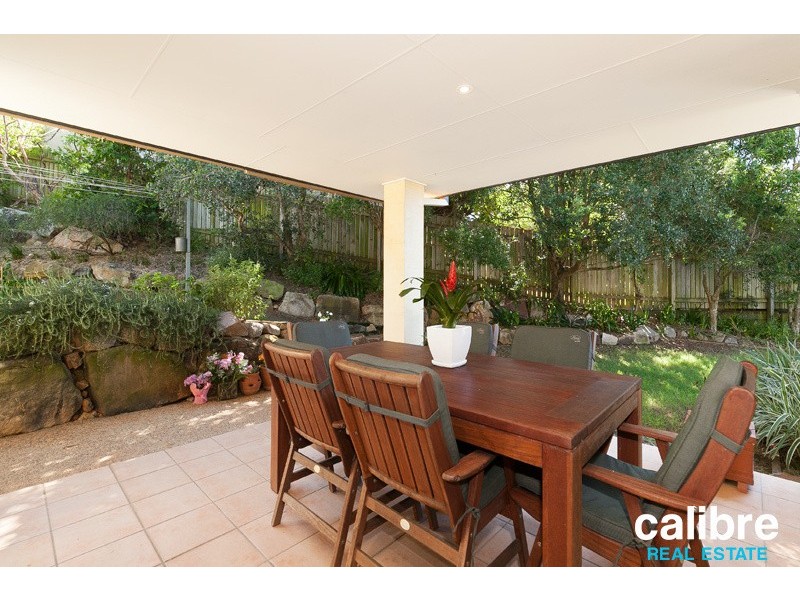 15 Greenwood Close, Moggill QLD 4070