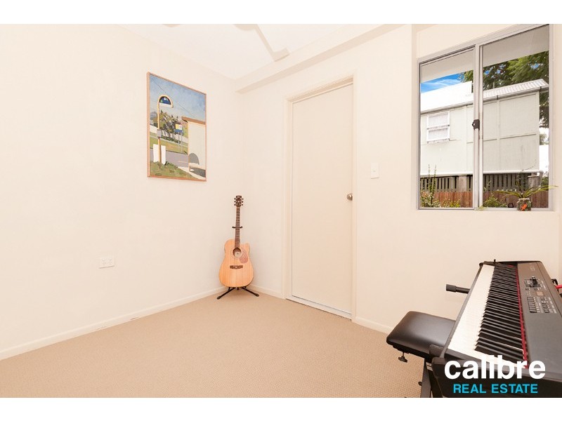 4/1 Jacaranda Lane, Red Hill QLD 4059