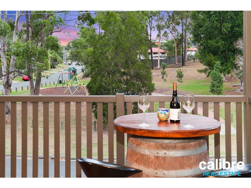 6 Ukamirra Court, Ferny Hills QLD 4055