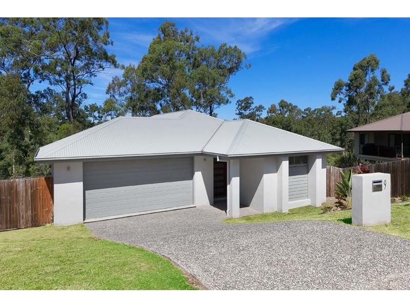 9 Romulus Circuit, Augustine Heights QLD 4300